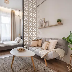  Apartment A62 - Akacfa Street - Location By Bqa